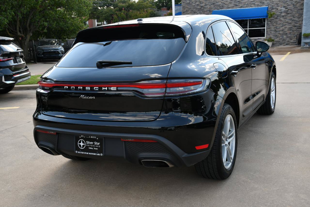 Used 2024 Porsche Macan AWD/4WD image 6