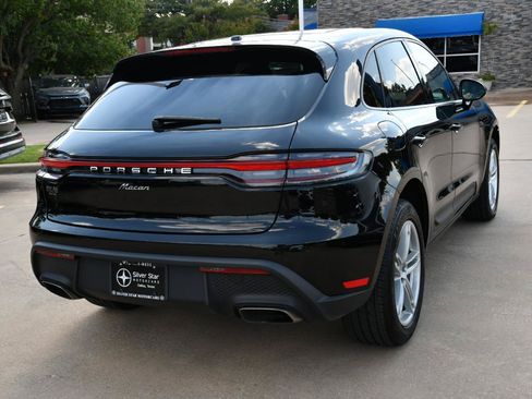 Used 2024 Porsche Macan AWD/4WD image 6