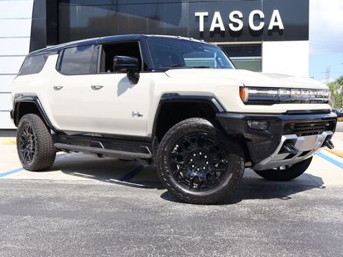 New 2026 GMC Hummer EV SUV AWD/4WD image 1