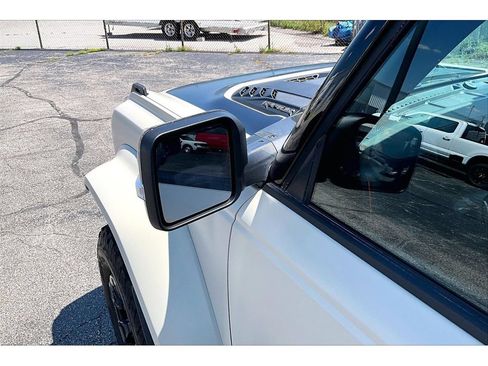 Used 2025 Ford Bronco Raptor AWD/4WD image 30