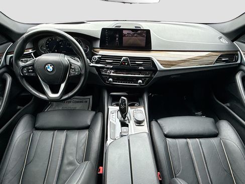 Used 2019 BMW 540i RWD image 16
