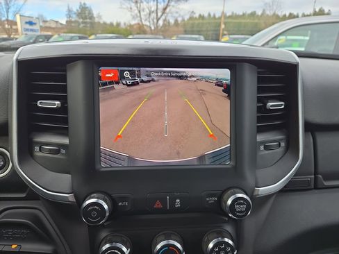 Used 2024 RAM 2500 Big Horn image 24