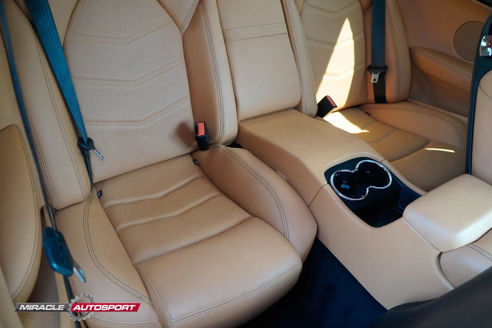 Used 2017 Maserati GranTurismo Sport RWD image 32