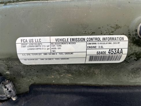 Used 2020 Jeep Wrangler Unlimited Rubicon w/ Uconnect 4C Nav & Sound Group image 38