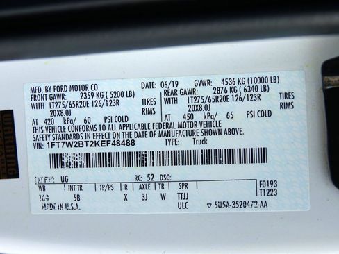 Used 2019 Ford F250 Lariat w/ Lariat Value Package AWD/4WD image 45