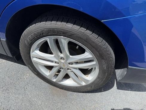 Used 2019 Chevrolet Equinox Premier FWD image 7