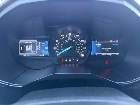 Used 2022 Ford Edge Titanium image 18