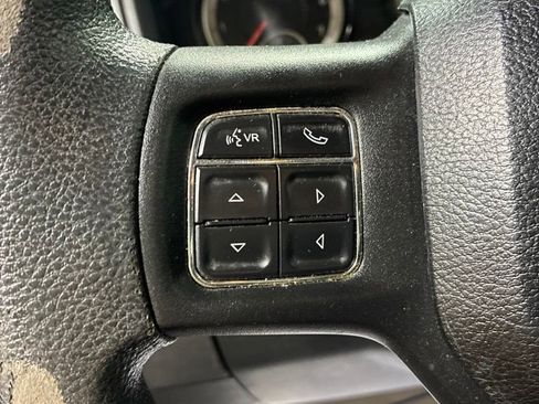 Used 2018 RAM 1500 Express AWD/4WD image 14