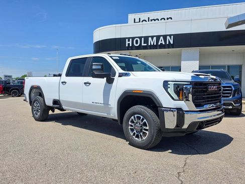 New 2026 GMC Sierra 3500 Pro AWD/4WD image 1