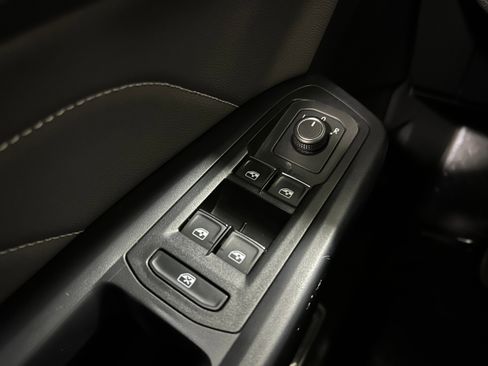 Used 2021 Volkswagen Atlas SE image 23