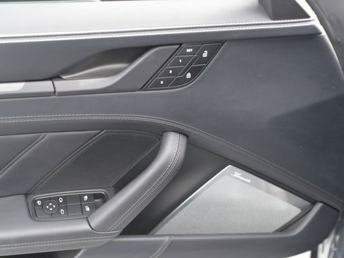 Certified 2025 Porsche 911 Carrera GTS image 27