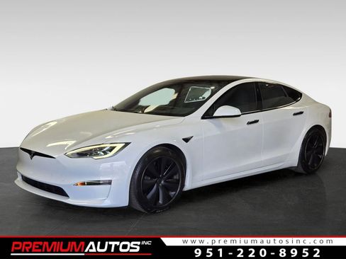 Used 2022 Tesla Model S AWD/4WD image 1