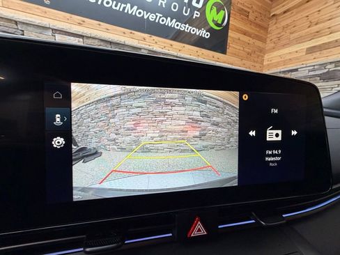 Certified 2025 Hyundai Elantra SEL w/ Cargo Package image 22