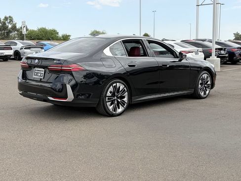 Used 2024 BMW 530i w/ M Sport Package RWD image 6