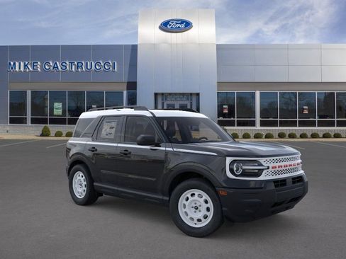 New 2025 Ford Bronco Sport Heritage AWD/4WD image 7
