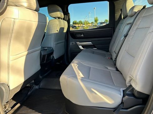 Used 2025 Toyota Tundra SR5 w/ SR5 Premium Package AWD/4WD image 27