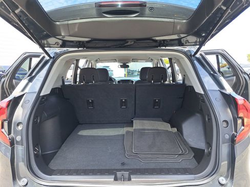 Used 2018 GMC Terrain SLE w/ Driver Convenience Package FWD image 12