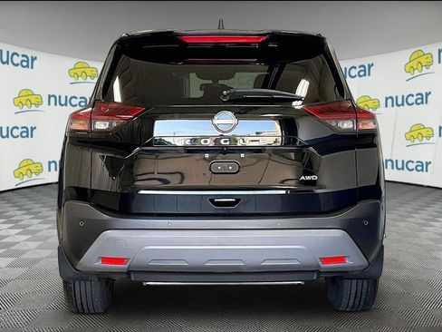 Used 2023 Nissan Rogue S AWD/4WD image 5