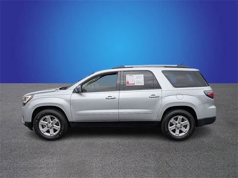 Used 2014 GMC Acadia SLE image 2