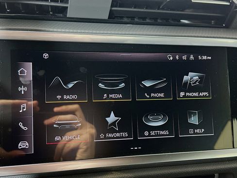 New 2025 Audi Q3 2.0T Premium image 14