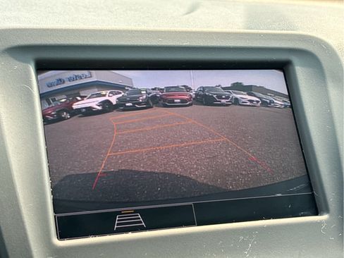 Certified 2024 Chevrolet Equinox LT w/ LPO, Floor Liner Package FWD image 17