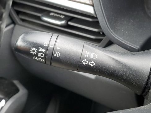 Used 2022 Nissan Altima 2.5 SL AWD/4WD image 12