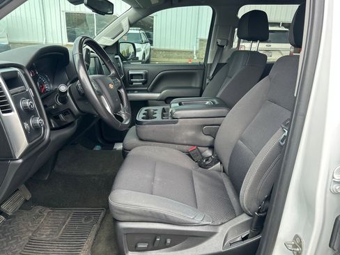 Used 2018 Chevrolet Silverado 1500 LT w/ LT Eassist Package image 5