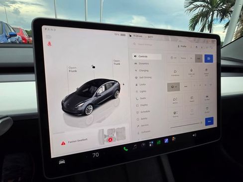 Used 2023 Tesla Model 3 Standard Range RWD image 30