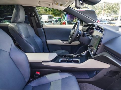 Used 2023 Lexus RZ 450e Premium w/ Technology Package image 17