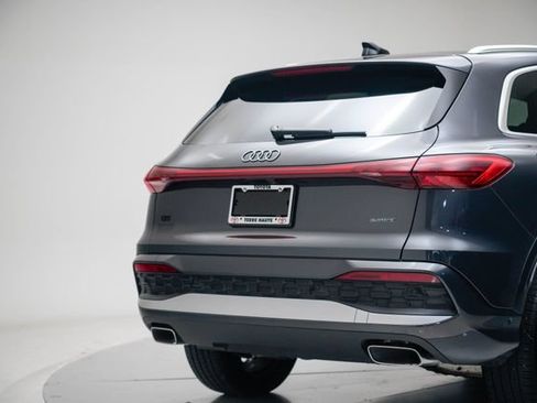 Used 2025 Audi Q5 Premium Plus AWD/4WD image 19
