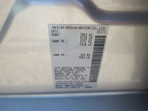 Used 2024 Nissan Altima 2.5 SV image 32