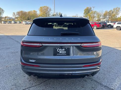 New 2026 Lincoln Corsair Reserve w/ Jet Appearance Package image 3