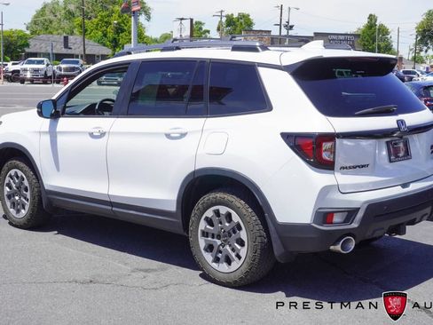 Used 2024 Honda Passport TrailSport image 21