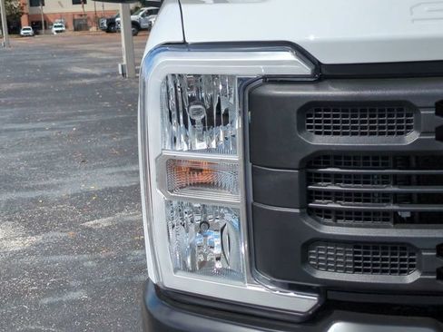 New 2026 Ford F250 XL w/ XL Chrome Package AWD/4WD image 10