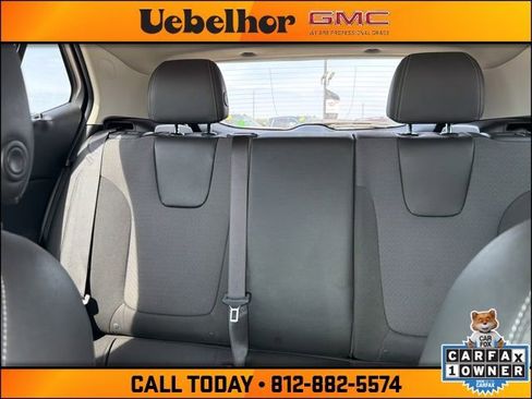 Used 2024 Buick Encore GX Preferred FWD image 19