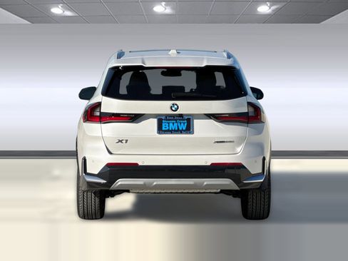 Used 2026 BMW X1 xDrive28i w/ Technology Package AWD/4WD image 9