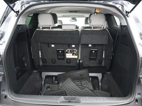 Used 2025 Toyota Sienna LE w/ LE Plus Package image 31