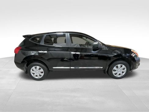 Used 2012 Nissan Rogue S FWD image 4