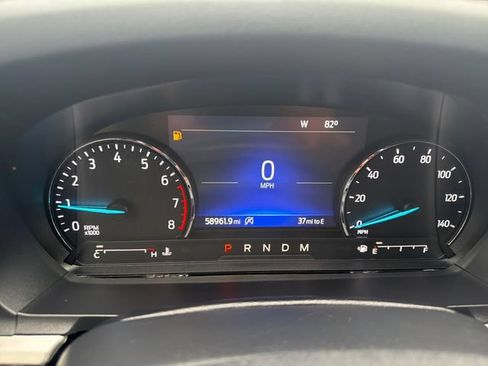 Used 2021 Ford Explorer XLT w/ Equipment Group 202A AWD/4WD image 18
