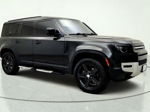 Used 2020 Land Rover Defender 110 SE AWD/4WD image 3