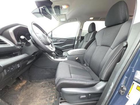 Used 2023 Subaru Ascent Premium w/ Convenience Package AWD/4WD image 2