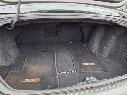 Used 2012 Chrysler 200 S image 20