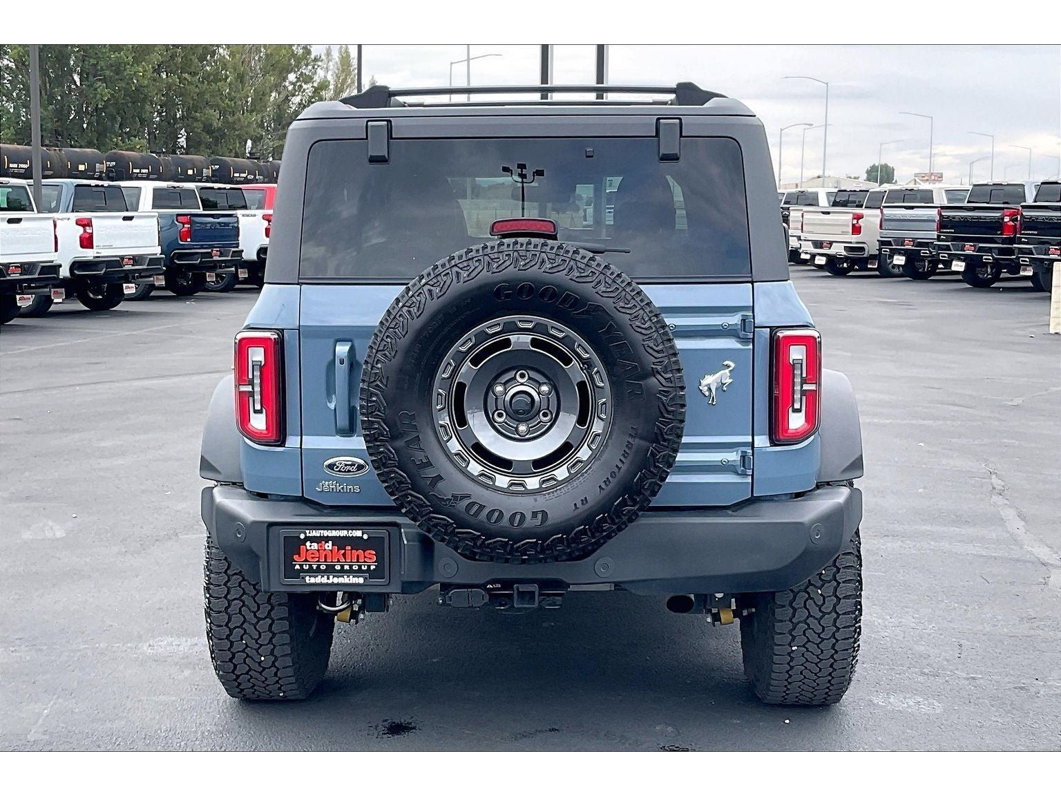 Used 2025 Ford Bronco Outer Banks w/ Sasquatch Package AWD/4WD image 4