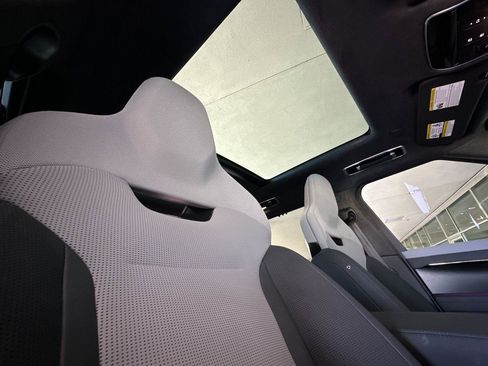 Used 2025 Land Rover Range Rover Sport SV Edition Two image 16