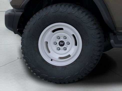 New 2026 Ford Bronco Heritage Edition AWD/4WD image 25