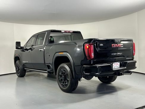 Used 2021 GMC Sierra 2500 Denali w/ Denali Ultimate Package image 5