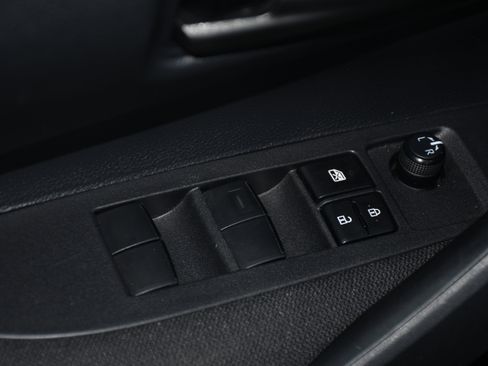 Used 2024 Toyota Corolla LE image 10