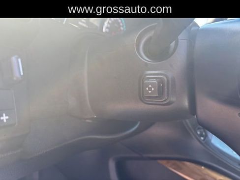 Used 2017 GMC Yukon Denali w/ Open Road Package AWD/4WD image 17
