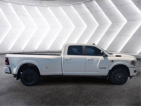 Used 2022 RAM 3500 Limited AWD/4WD image 7