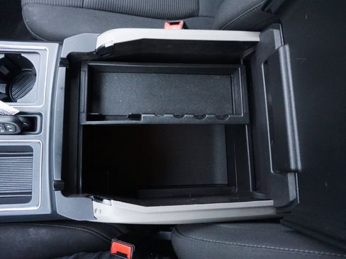 Used 2018 Ford F150 XL w/ Equipment Group 101A Mid image 25